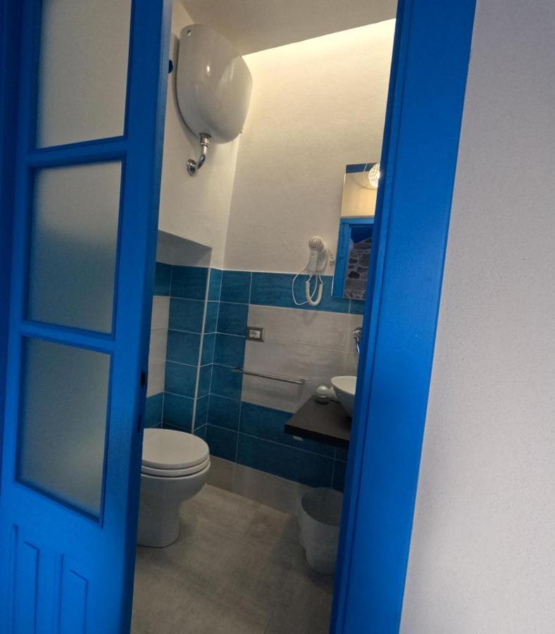 Sole Azzurro Suite Боса Экстерьер фото