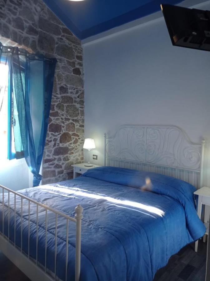 Sole Azzurro Suite Боса Экстерьер фото